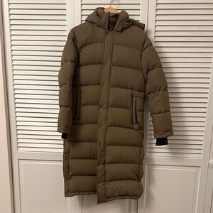 Aritizia Long Super Puff